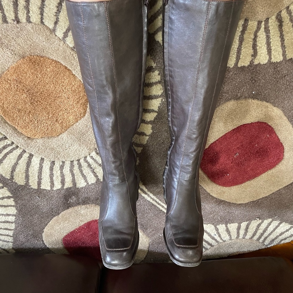 Enzo Angiolini Brown Boots - Size 8